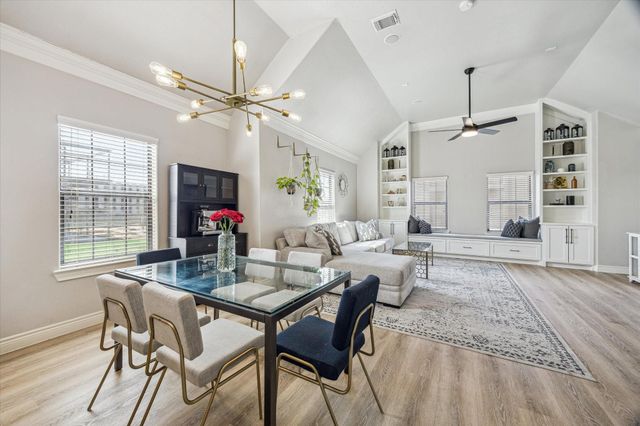 2947 Clinton Drive, Houston, TX 77020