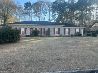 108 Lafayette Drive, Fayetteville, GA 30214