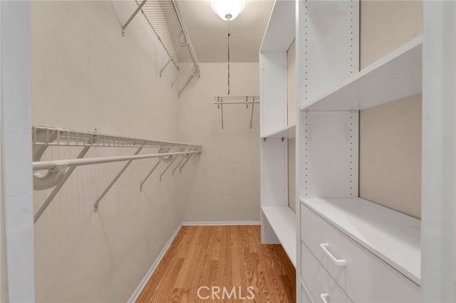 23230 Bigler Street, Woodland Hills (los Angeles), CA 91364