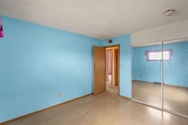 2827 W 13th Street, Davenport, IA 52804