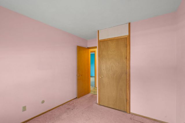 2827 W 13th Street, Davenport, IA 52804