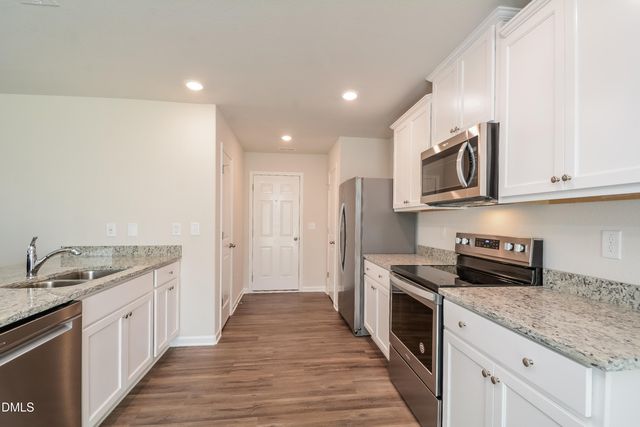 348 Gourd Street, Zebulon, NC 27597