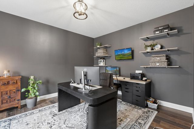 3862 Pascolo Bend, Chaska, MN 55318