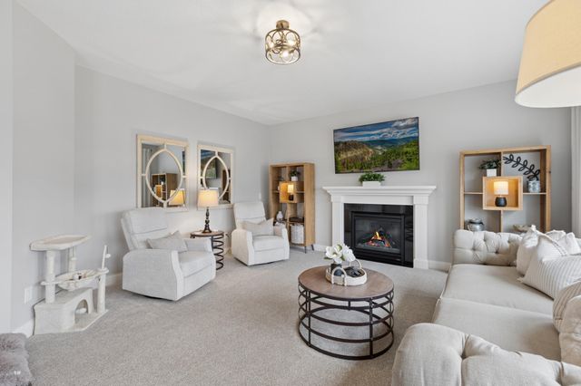 3862 Pascolo Bend, Chaska, MN 55318