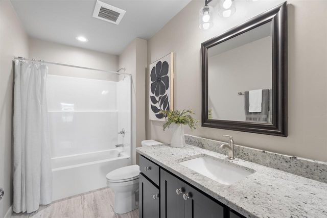 1617 FOUNDERS STREET, Neenah, WI 54956