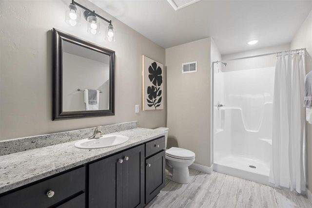 1617 FOUNDERS STREET, Neenah, WI 54956