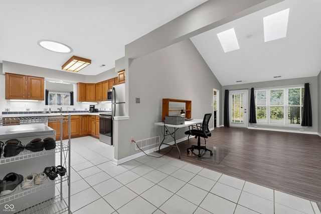 6503 Waybridge, Indianapolis, IN 46237
