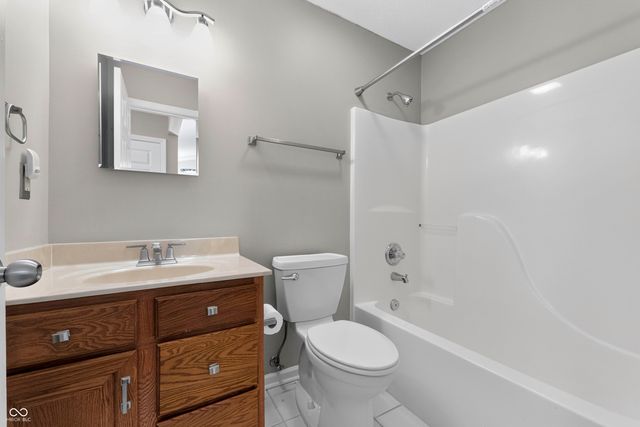 6503 Waybridge, Indianapolis, IN 46237