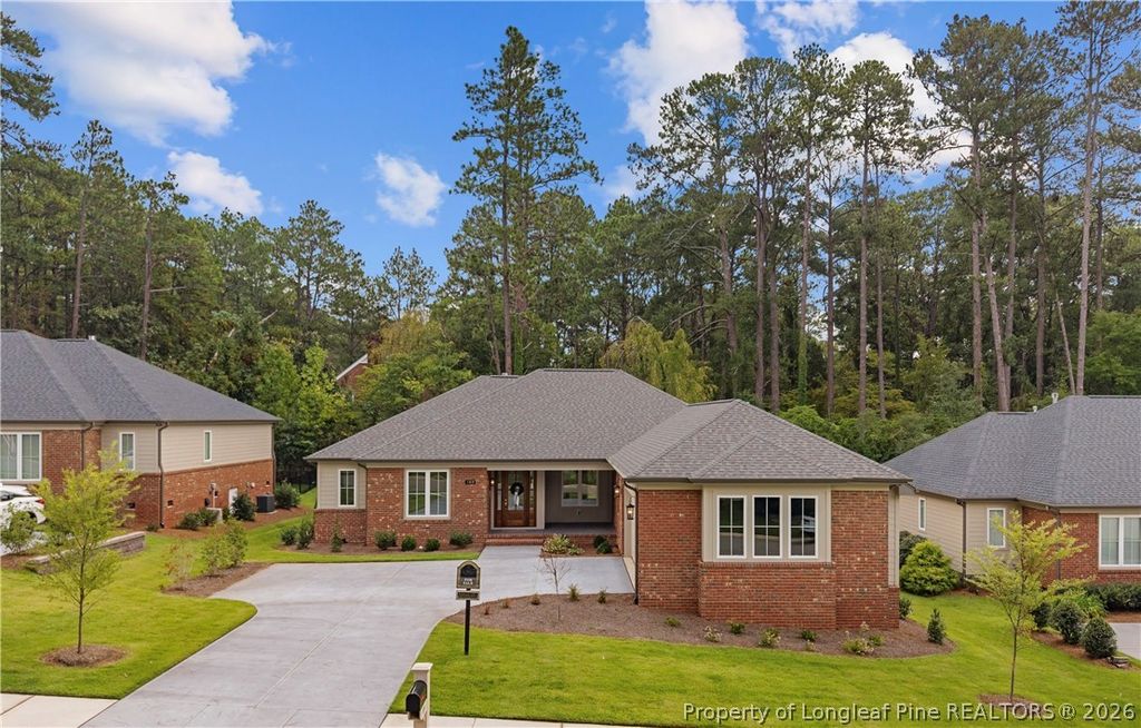 109 Rosemont Lane, Sanford, NC 27330 — exterior