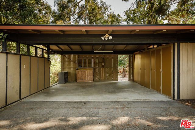 2 Seahurst Road, Rolling Hills Estates, CA 90274