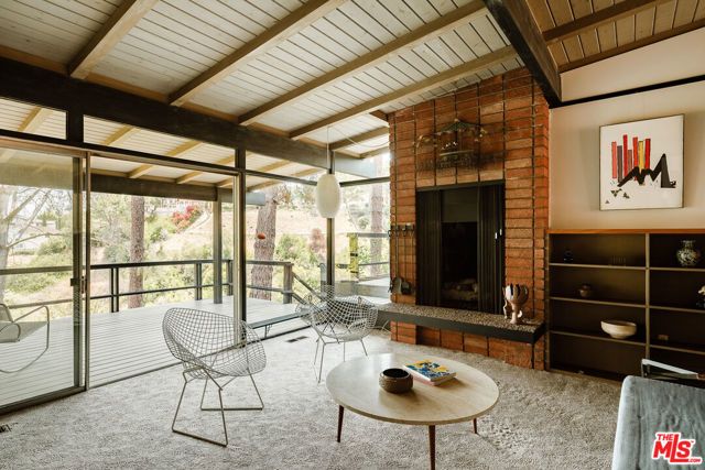 2 Seahurst Road, Rolling Hills Estates, CA 90274