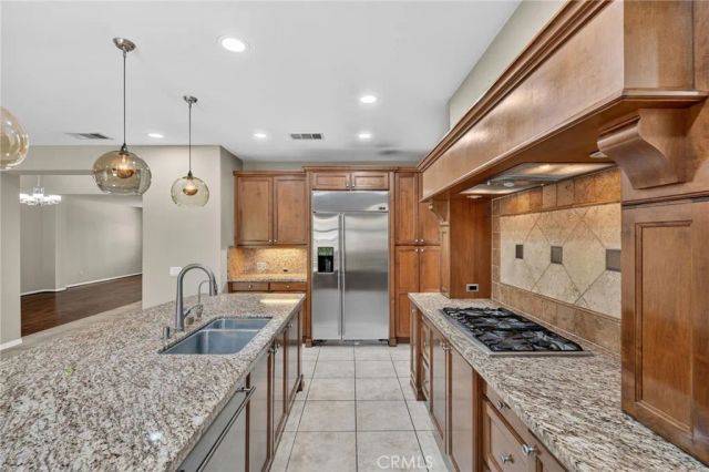 26525 Craftsmen Court, Saugus, CA 91350