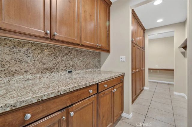 26525 Craftsmen Court, Saugus, CA 91350