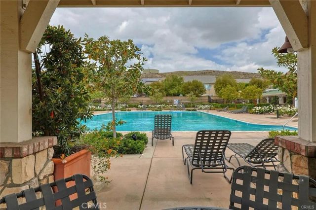 26525 Craftsmen Court, Saugus, CA 91350