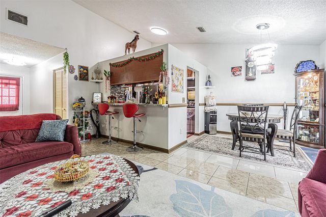 8210 CLERMONT STREET, Tampa, FL 33637