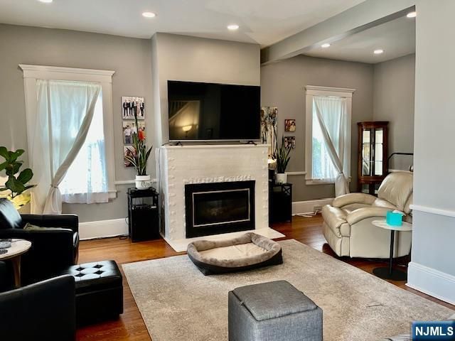 889 Circle Avenue, Franklin Lakes, NJ 07417