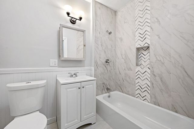 256 Belmont St. B, Worcester, MA 01604