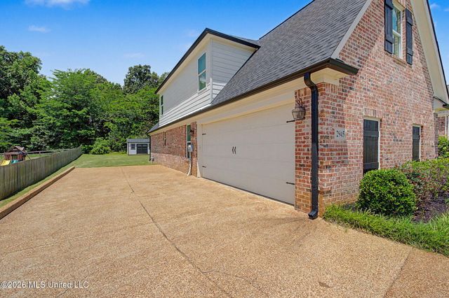 2945 Fossil Hill Drive, Hernando, MS 38632