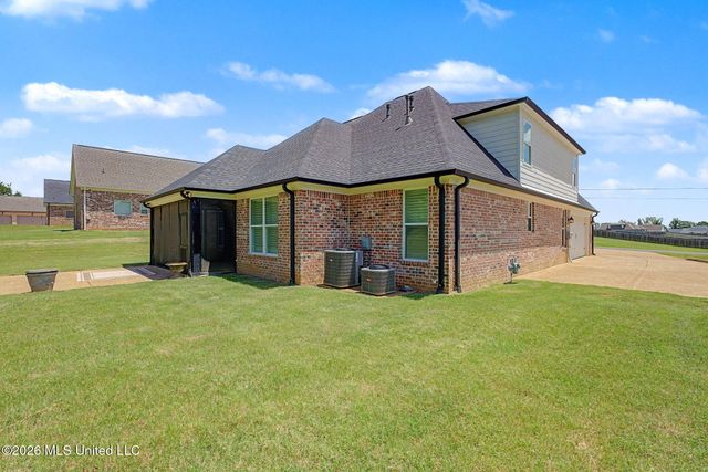 2945 Fossil Hill Drive, Hernando, MS 38632