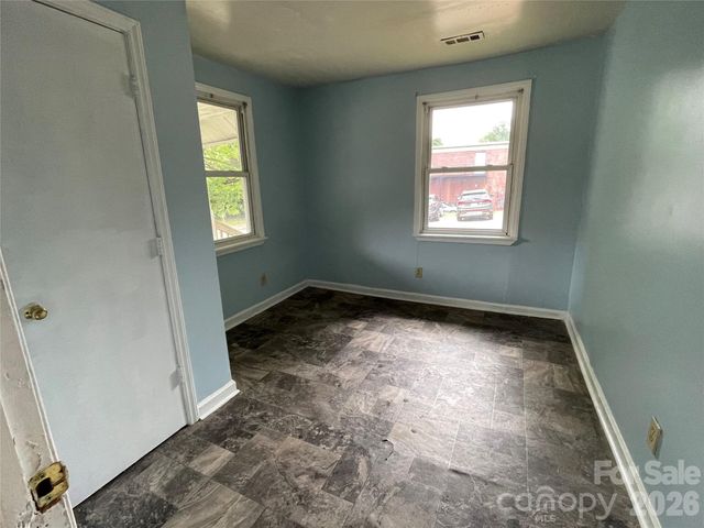 410 Mill Road, Charlotte, NC 28216