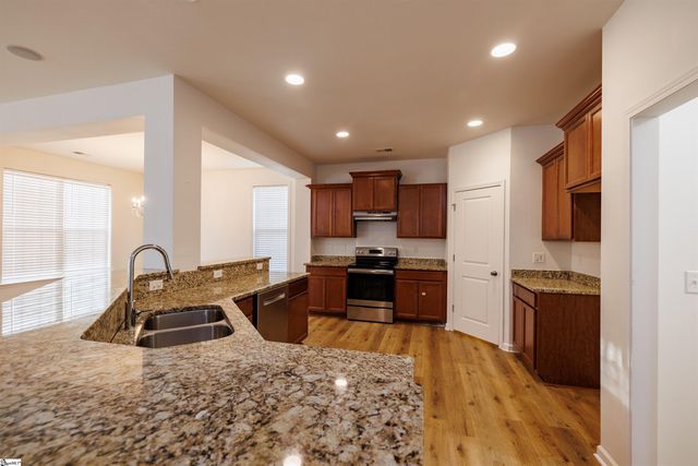 528 Bailey Elizabeth Way, Inman, SC 29349