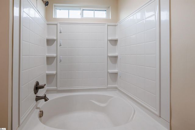 528 Bailey Elizabeth Way, Inman, SC 29349