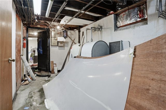 66 Edgehill Road, Providence, RI 02906