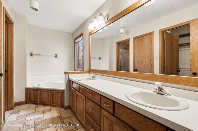 1290 Shortwood Circle, Okemos, MI 48864