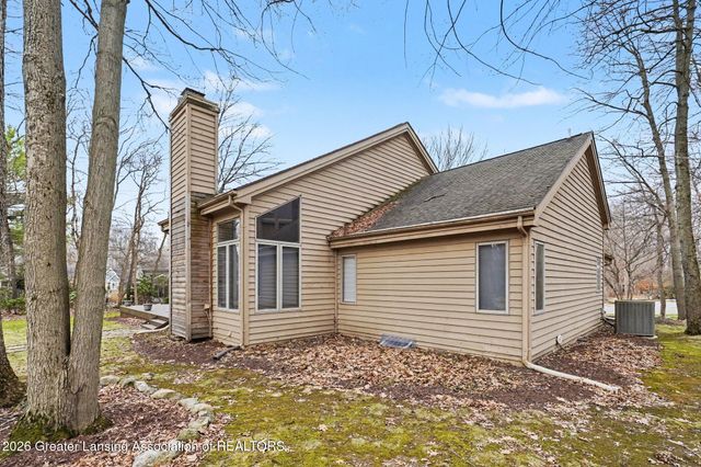 1290 Shortwood Circle, Okemos, MI 48864
