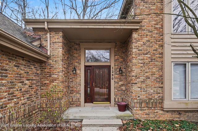 1290 Shortwood Circle, Okemos, MI 48864