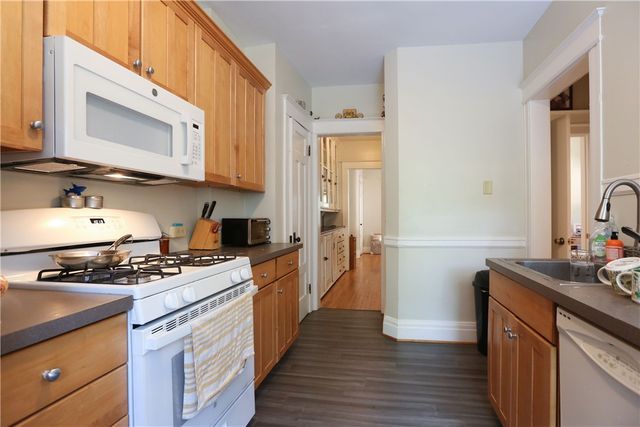 290 Laburnam Crescent, Rochester, NY 14620