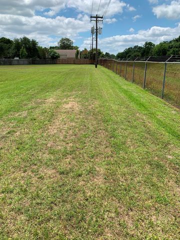 12202 Gainsborough Drive, Houston, TX 77031