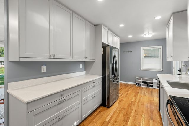 624 21st Street, West Des Moines, IA 50265