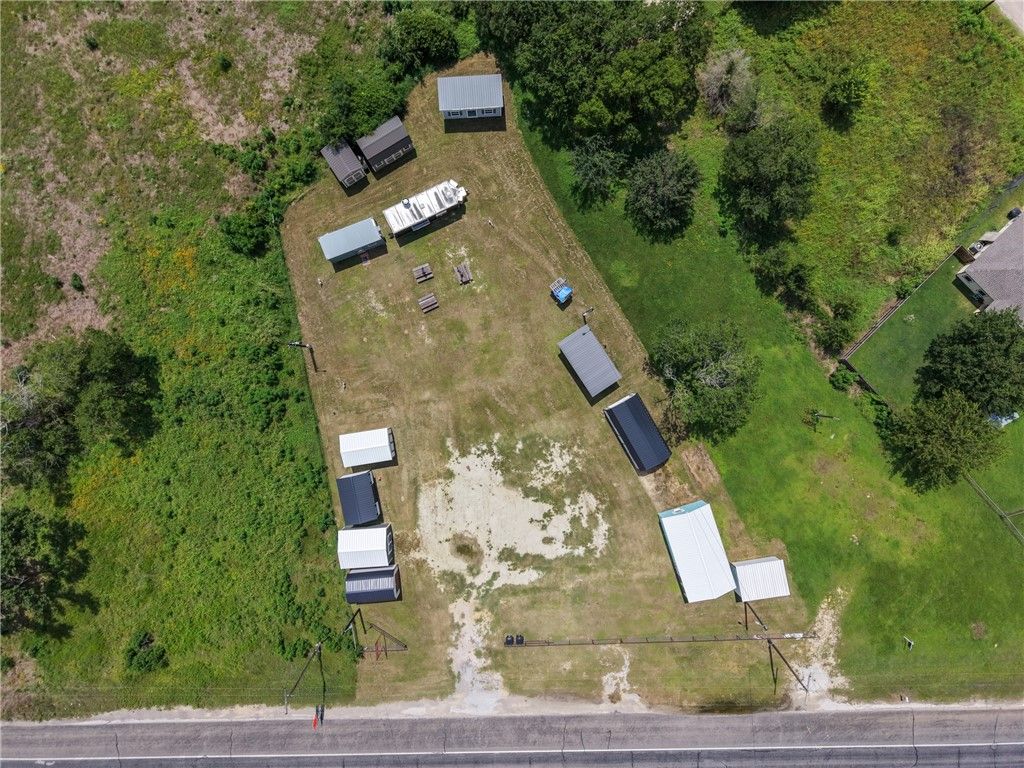 1124 SH 36 S, Caldwell, TX 77836 — photo 2