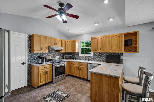 1044 E POLK Street, Morton, IL 61550