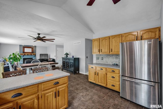 1044 E POLK Street, Morton, IL 61550