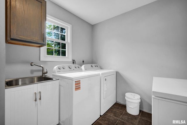 1044 E POLK Street, Morton, IL 61550