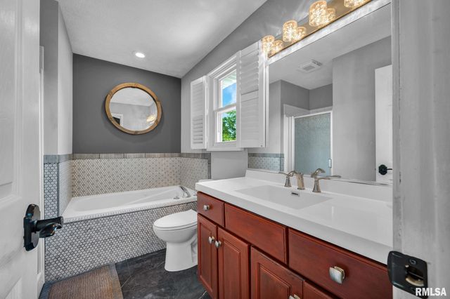 1044 E POLK Street, Morton, IL 61550
