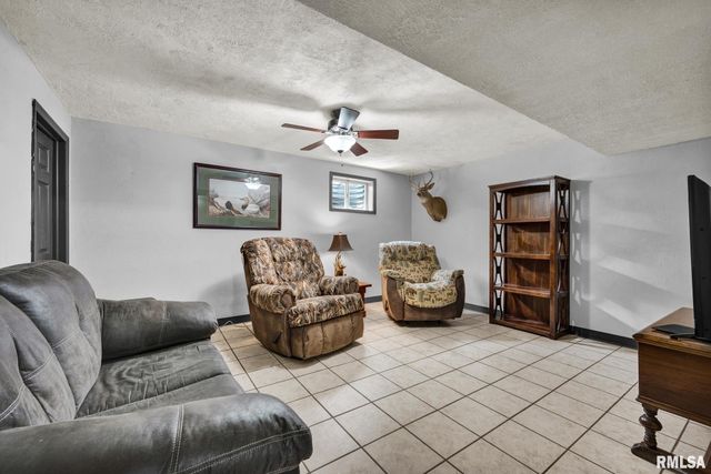1044 E POLK Street, Morton, IL 61550