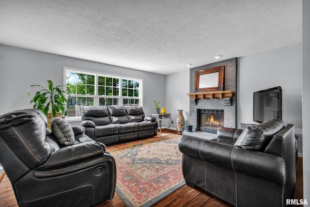 1044 E POLK Street, Morton, IL 61550