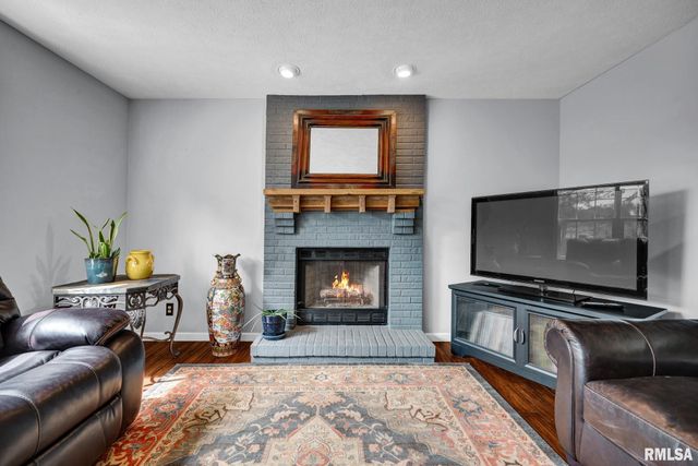 1044 E POLK Street, Morton, IL 61550