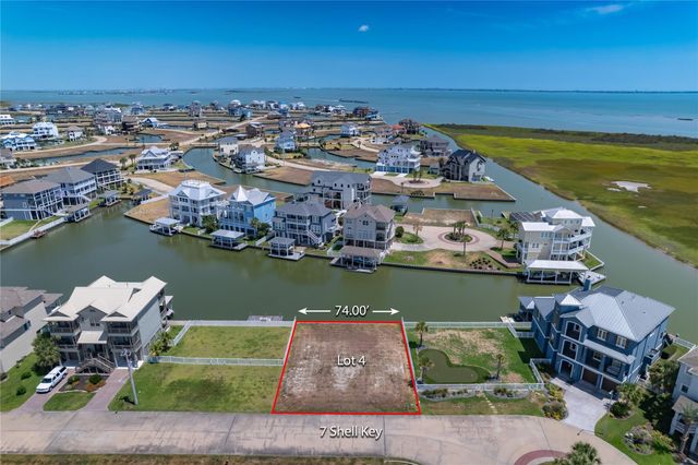 7 Shell Key, Hitchcock, TX 77563