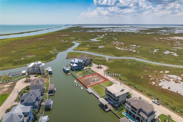 7 Shell Key, Hitchcock, TX 77563