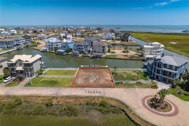 7 Shell Key, Hitchcock, TX 77563