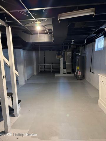 107 N 37th St, Louisville, KY 40212