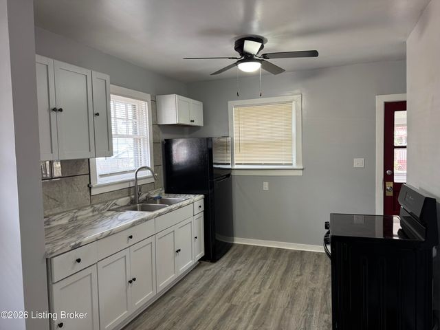 107 N 37th St, Louisville, KY 40212