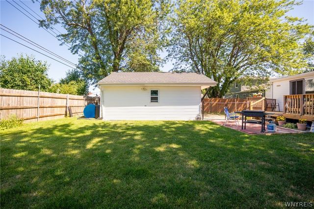 160 Frederick Road, Tonawanda, NY 14150