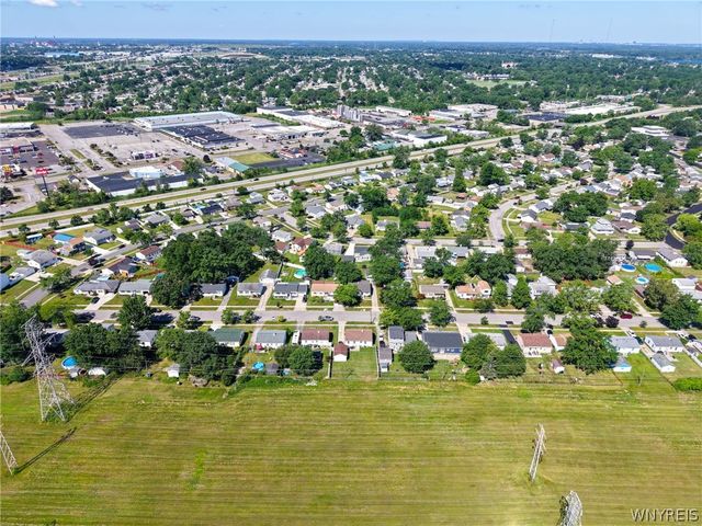 160 Frederick Road, Tonawanda, NY 14150