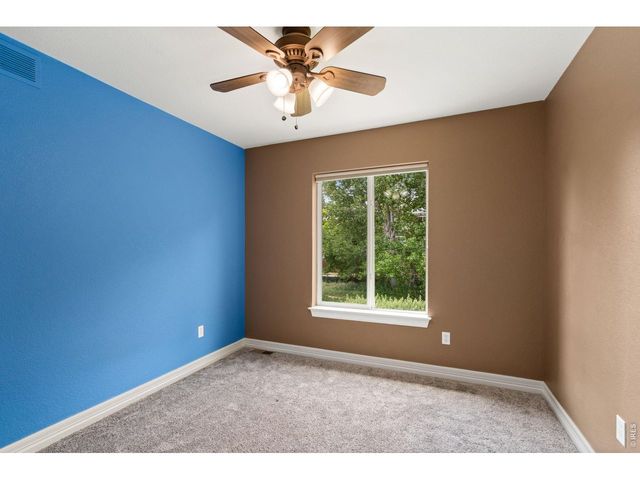 639 Americana Rd, Longmont, CO 80504