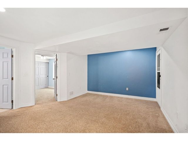 639 Americana Rd, Longmont, CO 80504